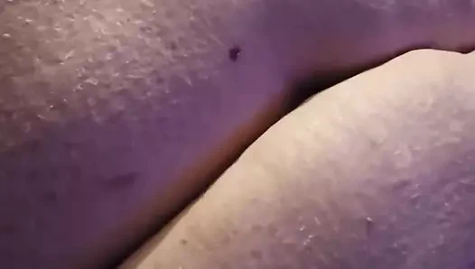 Oyuncaklar tarafından çifte penetrasyon