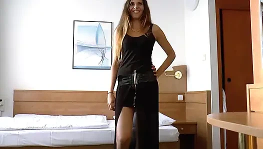 Dieter Ateşli Hatun Oyuncu Seçmelerinde Yoğun Sikiş Seansı Yapıyor