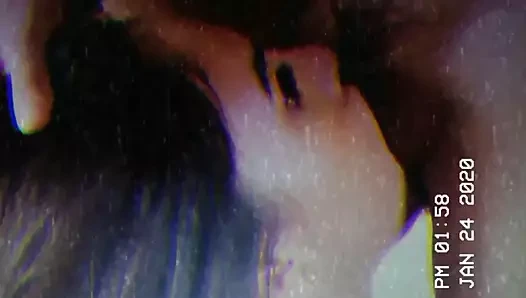 Kolej kız yemek kedi