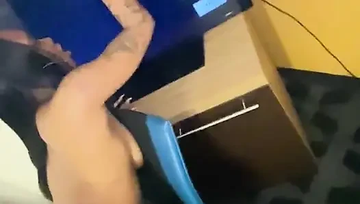 Arkadan iyi li yarağı alıyor