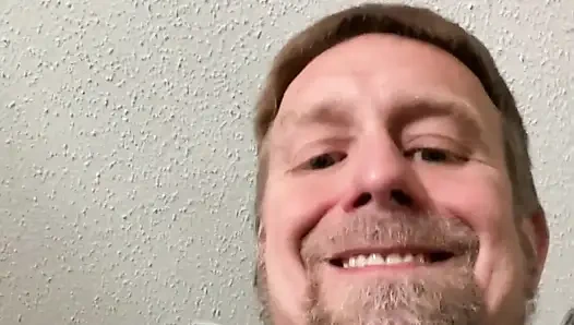 İş yerinde sıkılan evli ev kızım için deliriyorum