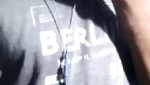 19 nero lde yaşlı adam penisini görüntülü görüşmede gösteriyor