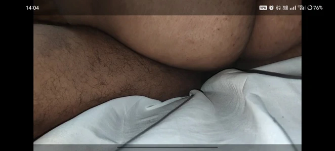 Arkadaşının karısının chudayi arkadaşının karısı üzerine oturarak ayrıldı