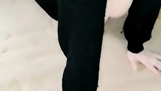 Külotsuz şeffaf taytlı üvey anne.