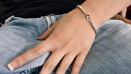 Düzgün vücutlu esmeri sikiyor