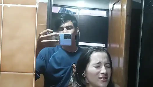 Üvey kız kardeşimi filme almak için gözetliyorum bölüm 2