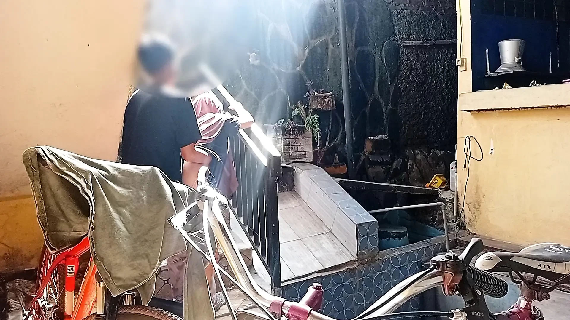 Her stepcousin was so excited