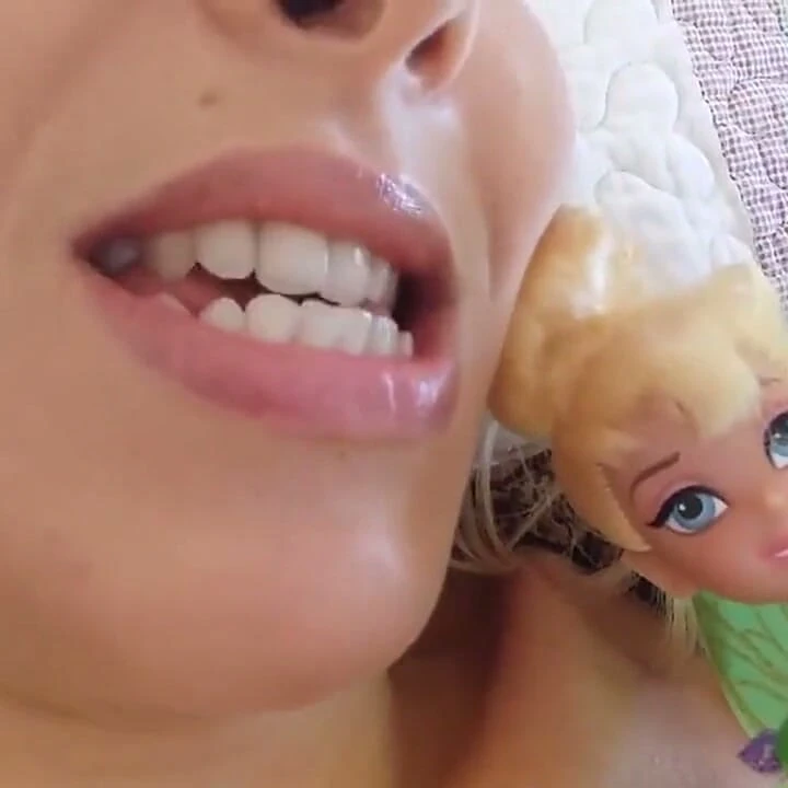 Plastik memeler en iyisidir... Barbie'den bahsediyorum