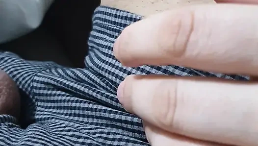 Üvey anne 5 dakika ereksiyonda üvey oğlunun yarağına dokunmamak için mücadele ediyor