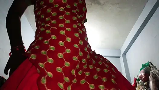 Hintli evli kadın kocası