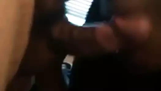 Şişman adam hızlı emmek ve sikme için mzpink öder