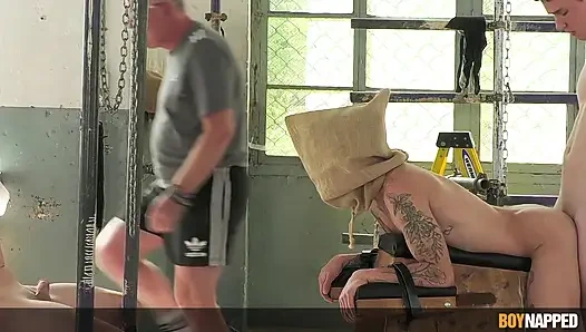 Boynapped - usta domlar ve üç twinks bölüm 3 twinks poked hole