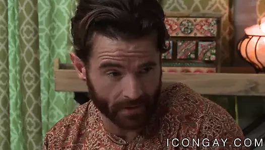 Kıllı iri parça max sargent vurma bilgili homoseksüel