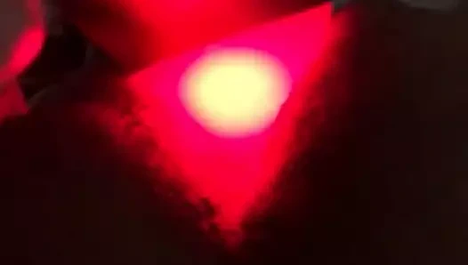 Eski sevgilim vibratör kullanıyor ve kendisiyle oynuyor