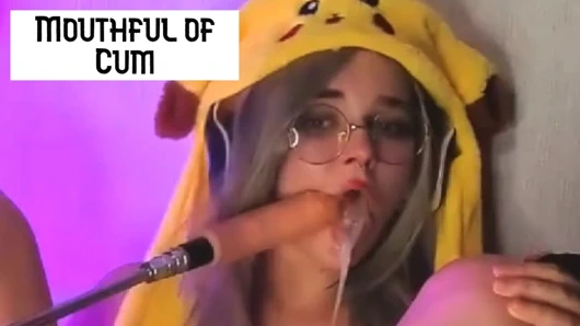 Islak oral oyun ve yoğun vibratör hareketi