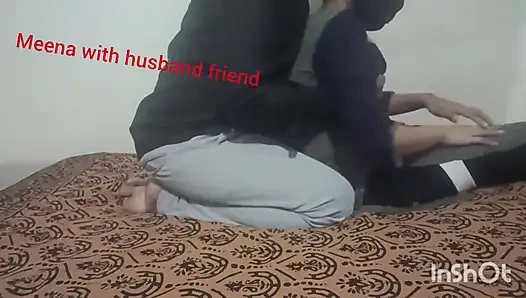 Meena yenge kocasının arkadaşıyla romantik seksin tadını çıkarıyor