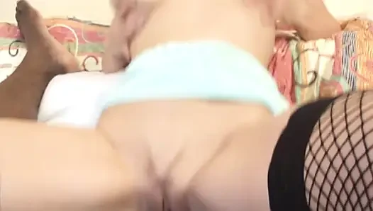 Büyük zenci yarağı 2 beyaz sürtüğü sikiyor