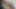 Seksi esmer evin etrafında çıplak ev işleri yapıyor