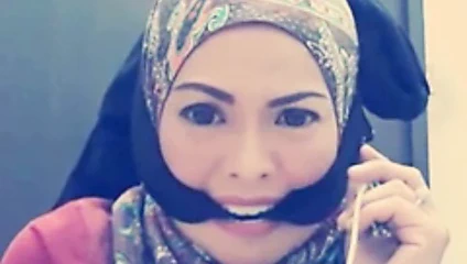 Tudung Smule Gagged