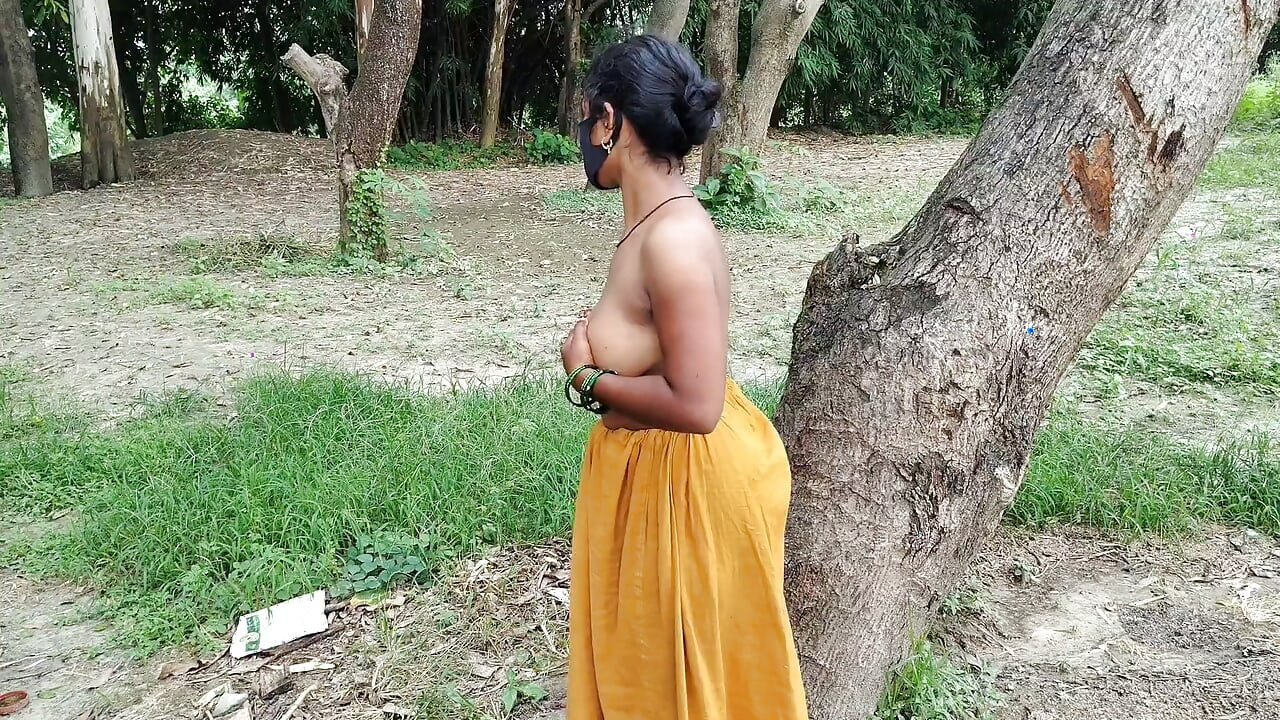 Took My Wife Deep Into the Jungle  Built a Hut Together  Relaxed and Spent a Peaceful Night Away From Everything