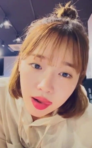 Yoojung'un cezbedici dil oyunu