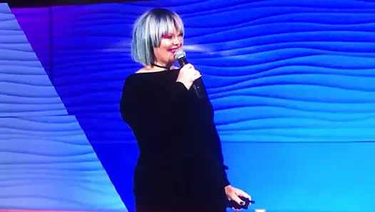 Kyle jenner dudaklar kapalı içinde boşalmak