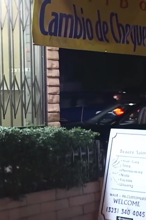 Gizem, o lanet olasıların merakını yönlendiriyor