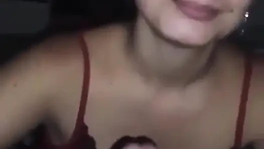 Genç debora prado geceleri derin oral seks yapıyor