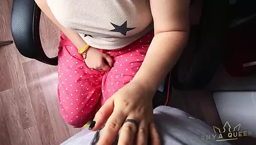 360 sert yarağını emeceğim ve büyük doğal göğüslerime boşalacaksın!