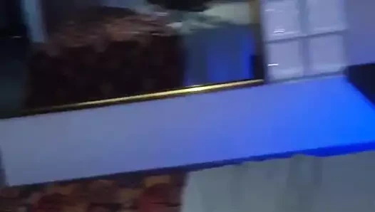 Seks dolandırıcısı mi girl