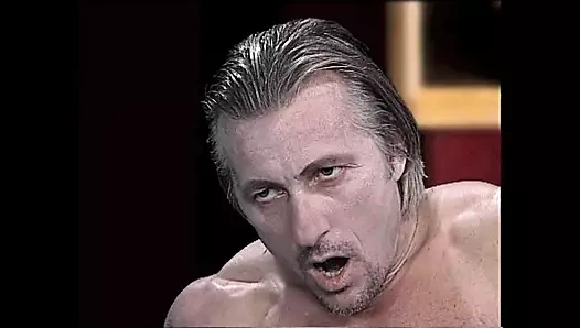 Anal ve çifte penetrasyonlu harika grup seks