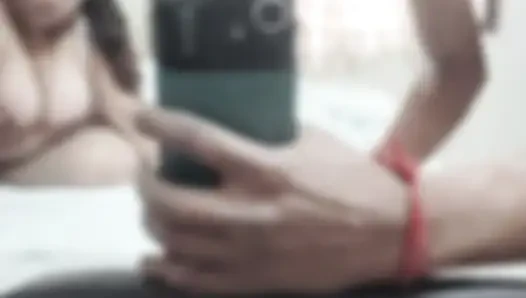 Meri randi biwi chudakkado ki tarah chud rahi hai hotel mein