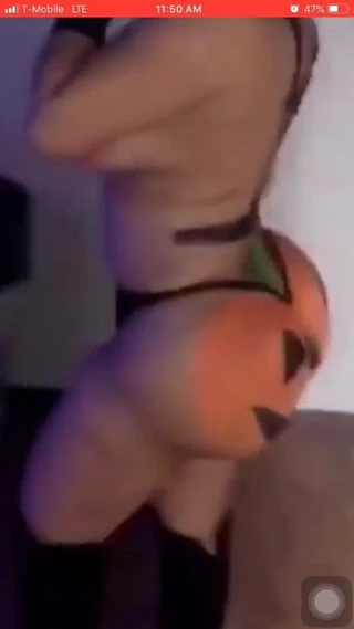 Cadılar bayramında büyük göt