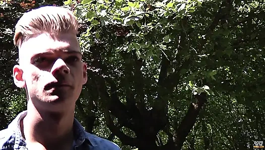 Twink Arse için seyir