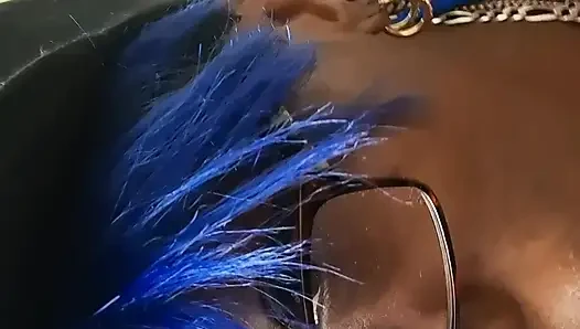 Döl fahişesi Blue Nasty