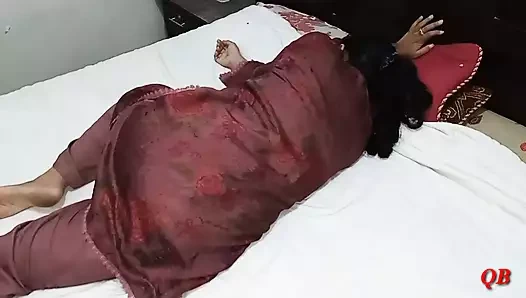 Hintli desi kız Hintli seks videosunda