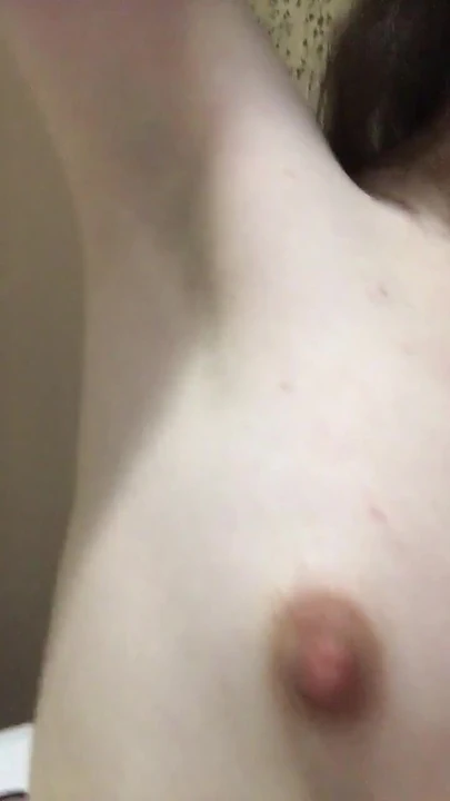 Обязательный для обмена момент из "Русская госпожа делает лизание подмышки, женское доминирование с оскорблениями, грубое обращение с"