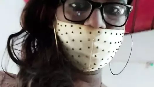 Hintli crossdresser lara d'souza sırtsız seksi video