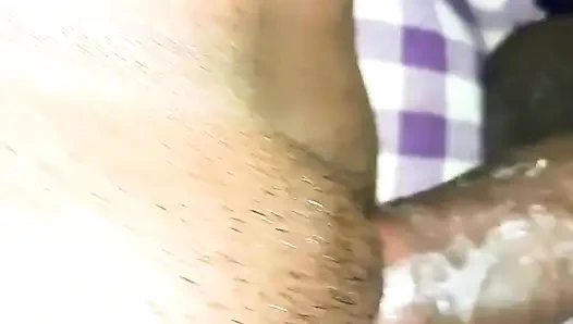 Hintli Bengalli kız arkadaş geceleri ayrıldı