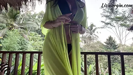 Üvey anne titreyerek orgazm oluyor