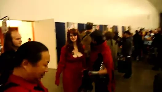 kriko içinde benim pantolon avcılık göğüsleri at the comic con 1