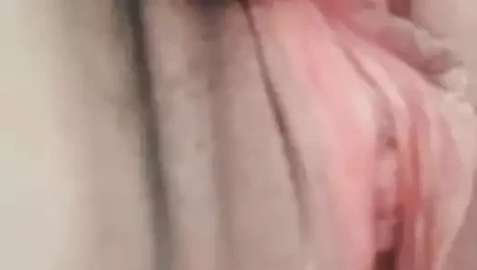 MİLF çiş ve parmak onu amcık