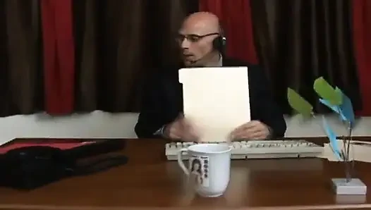 Büyük memeler iş başında - Johnny üstte sikiştiği için Jessica'dan nefret ediyor