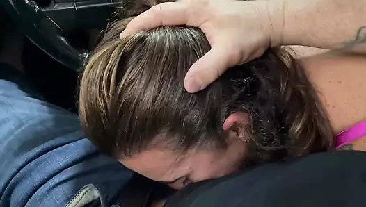 Mustang'de oral seks... Bunu tekrar yapmak zorunda...