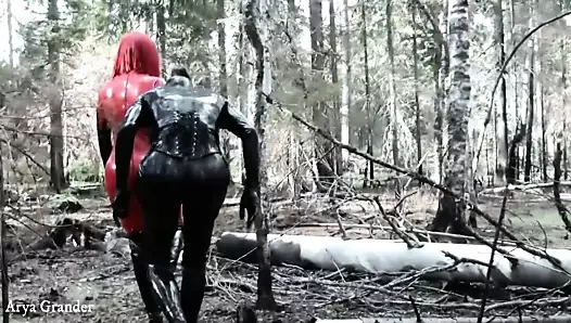 Şaplak yüz sikme, lateks kauçuk seks bdsm oturum ile arya grander