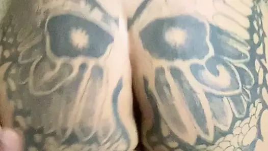 Şişman göt sallanan götlü beyaz kız