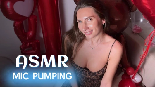 ASMR. Tutkulu esmer hızlı ve agresif mikrofon yarağını pompalıyor ve seni boşaltıyor. cleo patrice