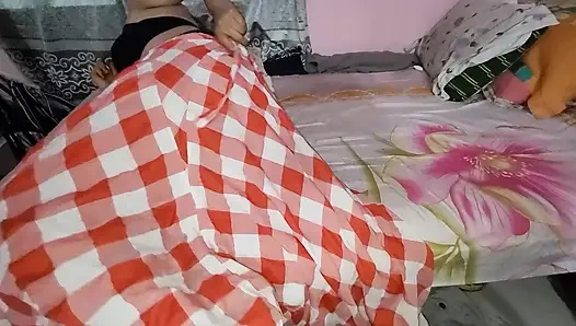 Dizlerim hala bu zevk tasmim zara'dan titriyor