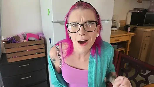 Üvey anne aşağılığı buluyor