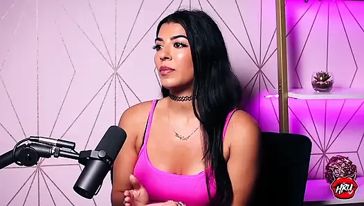 Yoğun bakım hemşiresinden Bollywood yetişkin yıldızına: Jasmine Sherni'nin vahşi kariyer anahtarı